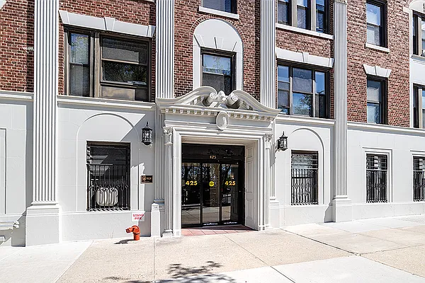 Rented by Rita S Citrin, LREB | media 34