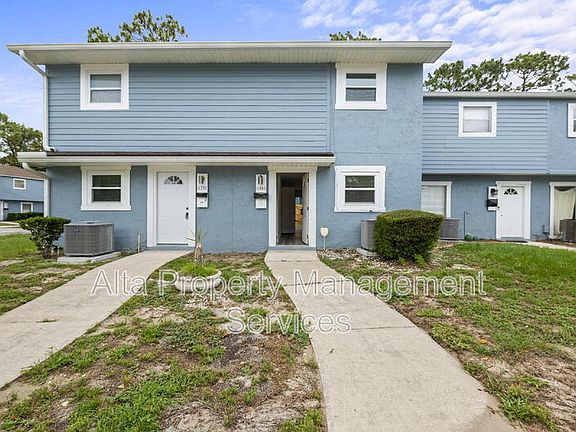 2nd image of 11359 Bedford Oaks Dr