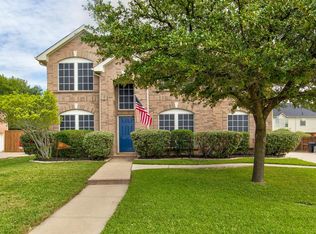 2704 Rocky Creek Dr, Mansfield, TX 76063