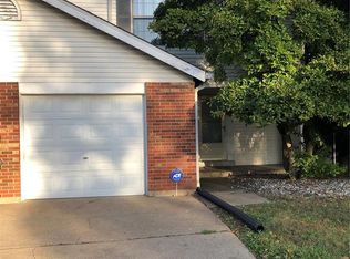 12302 White Cap Ln, Florissant, MO