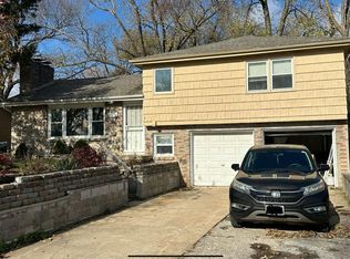 4626 NE 47th St, Kansas City, MO 64117