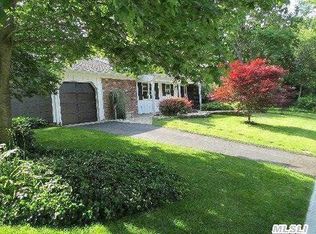 7 Soundway Dr, Rocky Point, NY 11778