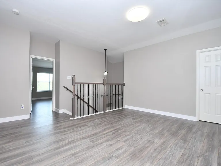 24406 Lakecrest Village Dr — Photo 19