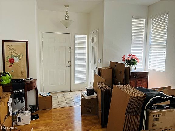4th image of 9147 Briarthorne St