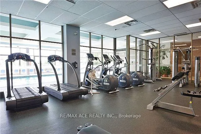 2261 Lake Shore Blvd W #301 — Photo 16