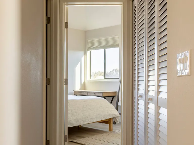570 Terrace View Pl — Photo 26