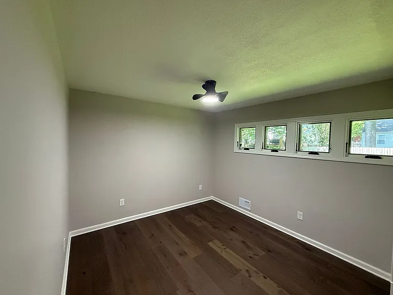 4806 Belinder Ct — Photo 18