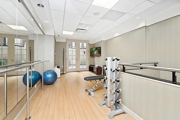 Rented by Keller Williams NYC | media 51