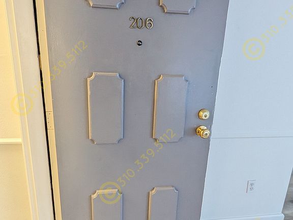 3rd image of 10144 National Blvd #206