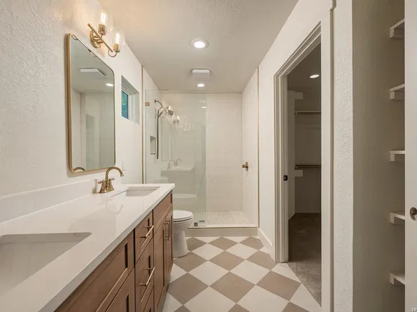 530 Avenue A, New Braunfels, TX 78130