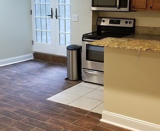 3rd image of 1809 Belmont Rd NW #17