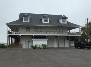 7615 Broadway St, Galveston, TX 77554
