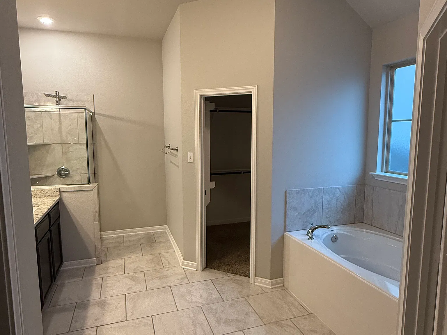 3 bed, 1846 sqft, $2,000 — Photo 1