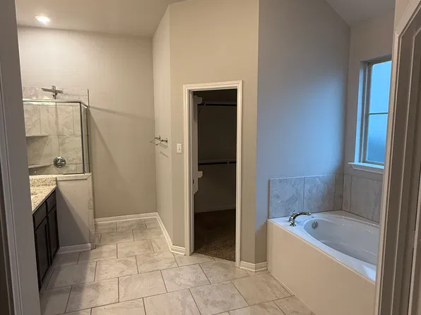 1301 Amber Dawn Dr, Temple, TX 76502