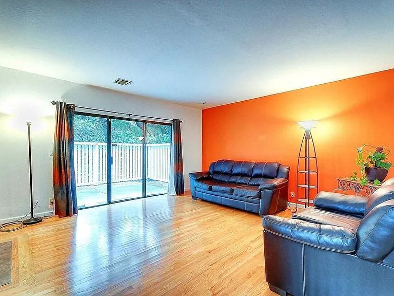 2401 Branchwood Ct #ROOM FOR RENT ONLY — Photo 10
