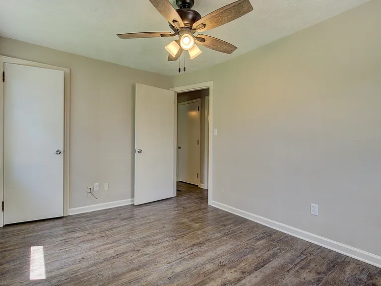 1724 Northgate Rd — Photo 13