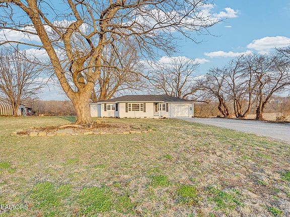 2nd image of 251 Country View Rd