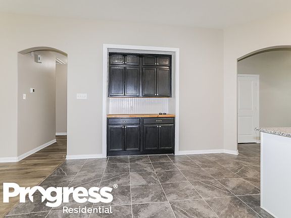 5th image of 2525 Wood Park Blvd