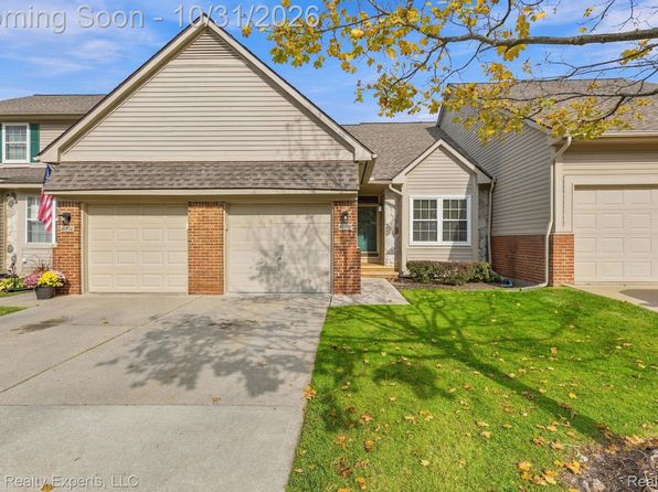 41772 Independence Dr