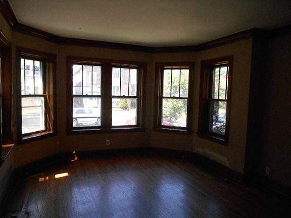 2nd image of 4909 N. Marmora Avenue