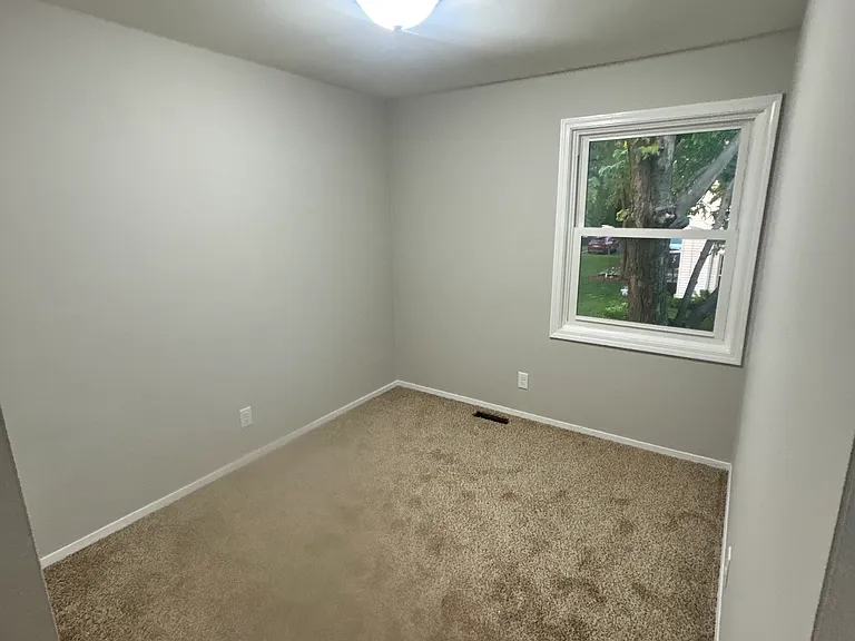 10L Fernwood Dr #10L — Photo 15
