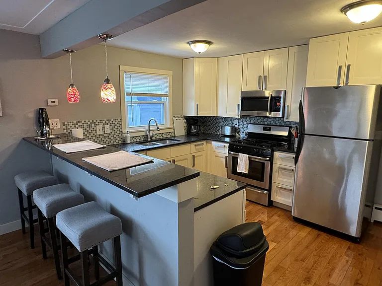 3312 Pleasant Ave #4 — Photo 1