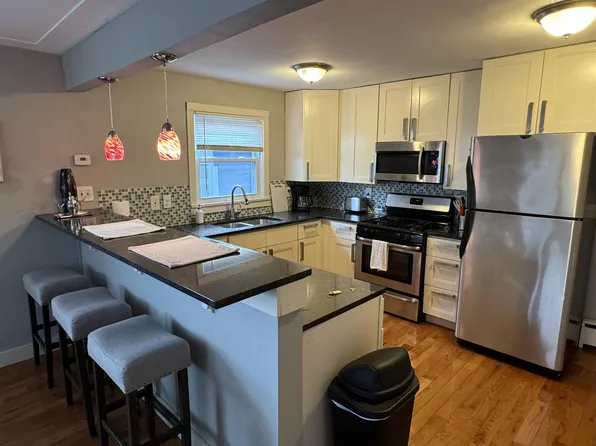 3312 Pleasant Ave #4, Minneapolis, MN 55408