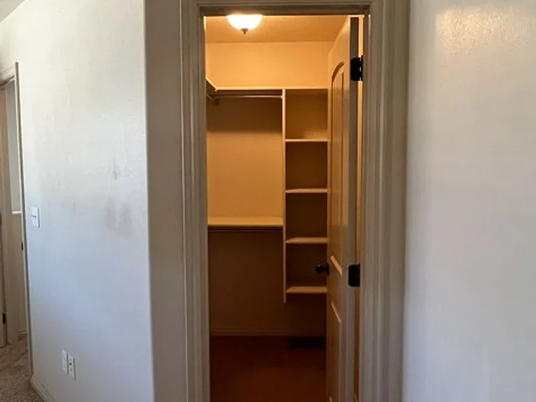2747 N Mountain Valley Trl — Photo 16