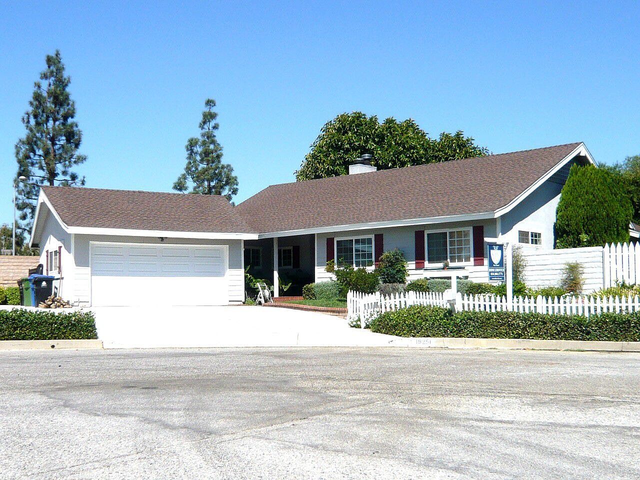 19251 Kinzie St, Northridge, CA 91324 | Zillow