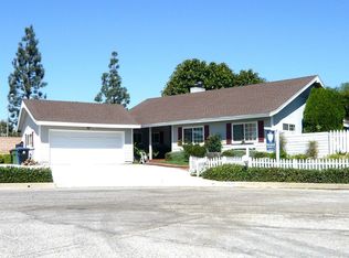 19251 Kinzie St, Northridge, CA 91324