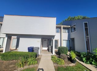 365 S Belmont Ave, Elgin, IL