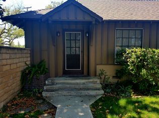 10605 Camarillo St, Toluca Lake, CA 91602