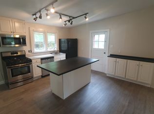 412 Bowling St, Staunton, VA 24401