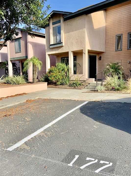 1st image of 2081 Bluehaven Ct