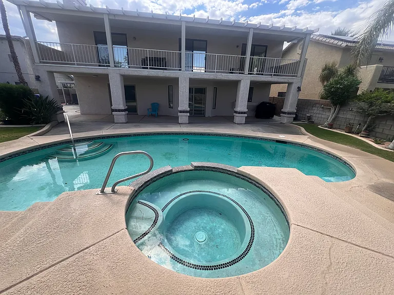 28120 Avenida Maravilla — Photo 21