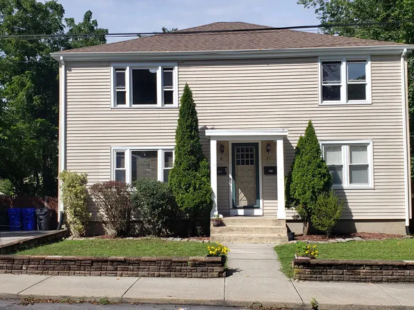 43 Pennsylvania Ave Floor 2, West Warwick, RI 02893