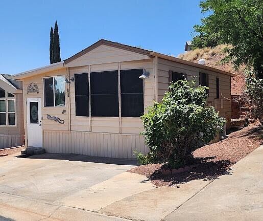 2nd image of 840 N Twin Lakes Dr #127