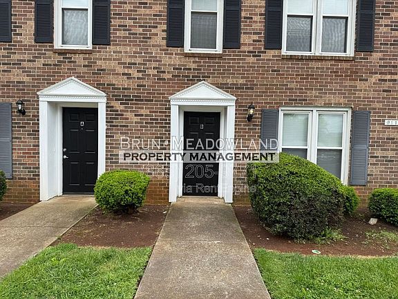 4th image of 9116 Parktop Ln APT B