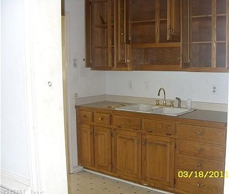 4th image of 616 Morris Dr