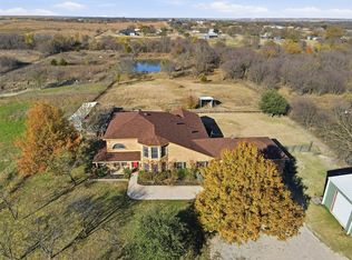 5824 Sky Rd, Joshua, TX 76058