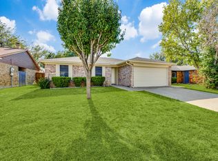 7608 Spicebush Rd, Fort Worth, TX 76133