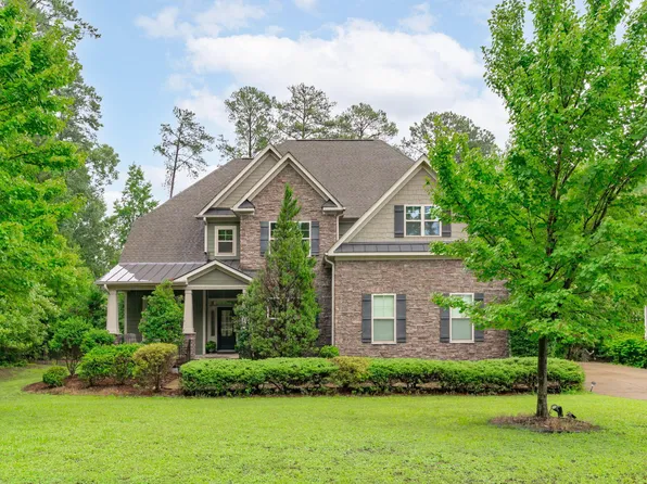 5005 Boylston Dr, Fuquay Varina, NC 27526
