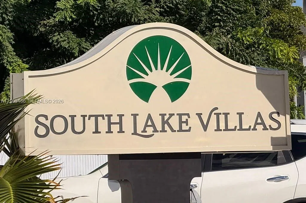 South Lake Villas Condo — Photo 1