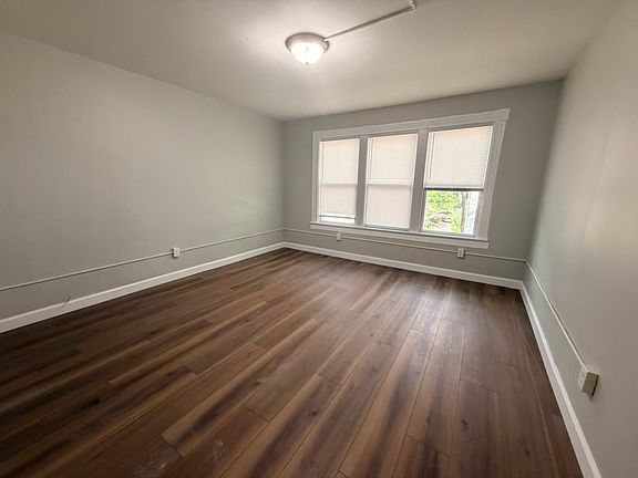 3rd image of 8 Arch St #2B