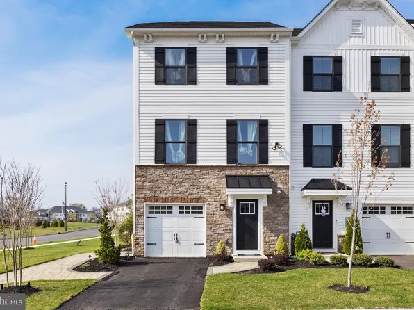 1 Sage Way, Mount Laurel, NJ 08054