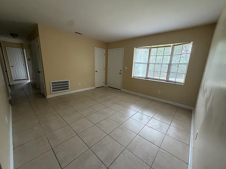 809 E Magnolia Dr — Photo 18