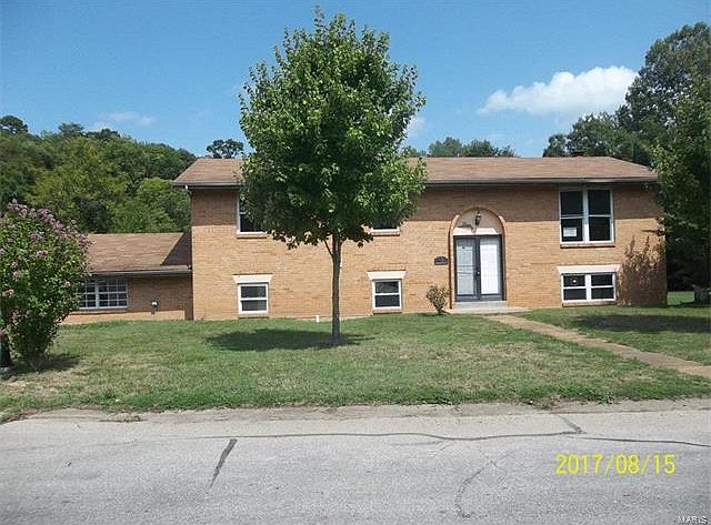 2nd image of 5802 Mayberry Dr