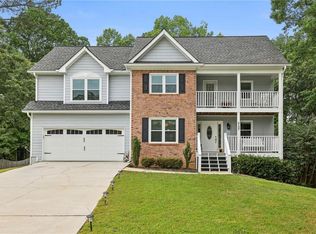 737 Calico Ln, Lawrenceville, GA 30046