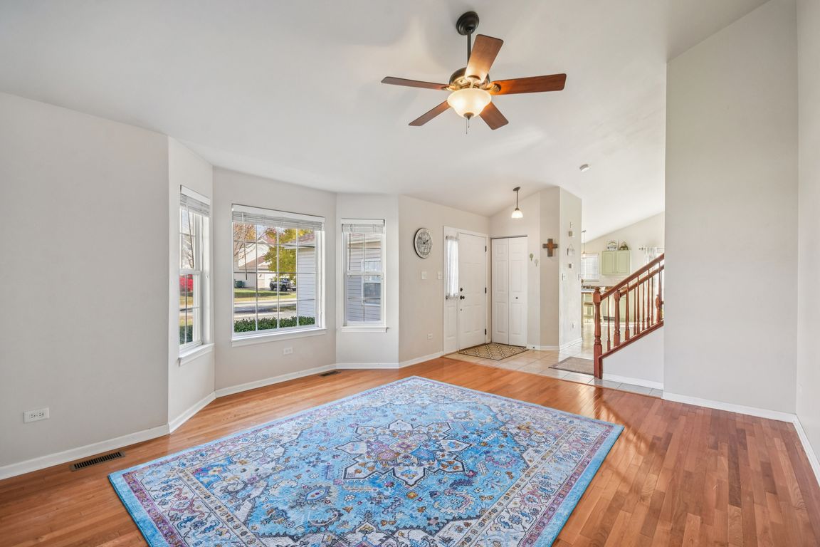 next background image