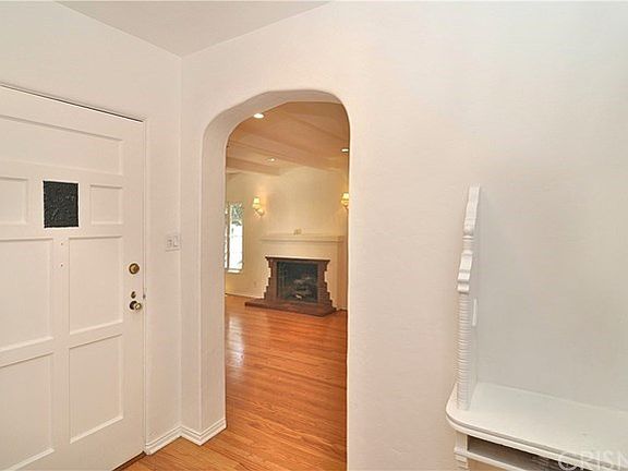 4th image of 5065 Westpark Dr
